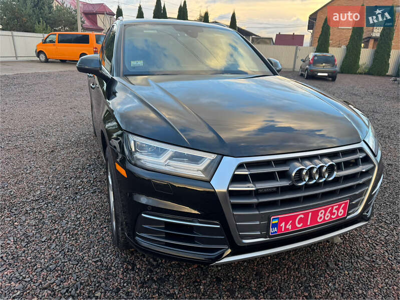 Позашляховик / Кросовер Audi Q5 2018 в Луцьку фото 4 Позашляховик / Кросовер Audi Q5 2018 в Луцьку