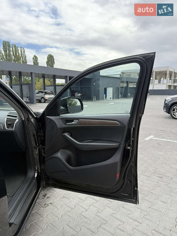Внедорожник / Кроссовер Audi Q5 2014 в Виннице