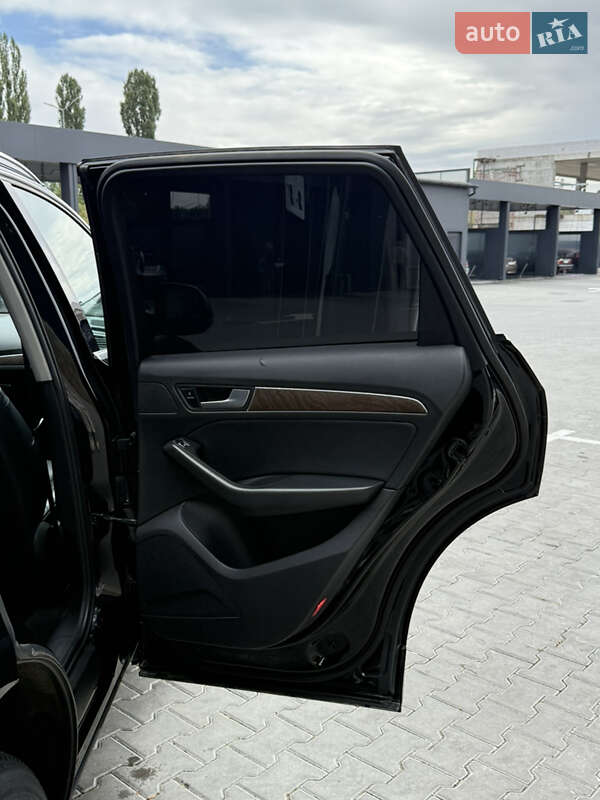 Внедорожник / Кроссовер Audi Q5 2014 в Виннице
