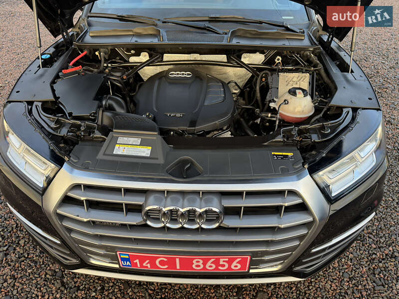 Позашляховик / Кросовер Audi Q5 2018 в Луцьку фото 45 Позашляховик / Кросовер Audi Q5 2018 в Луцьку