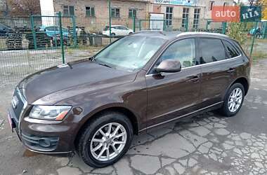 Внедорожник / Кроссовер Audi Q5 2012 в 