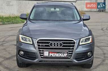 Внедорожник / Кроссовер Audi Q5 2015 в 