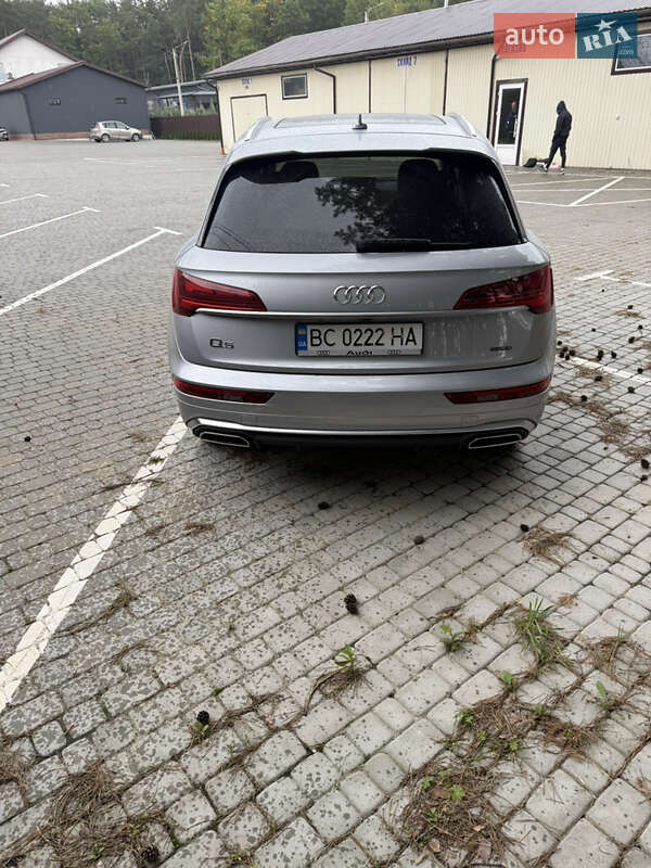 Внедорожник / Кроссовер Audi Q5 2020 в Львове