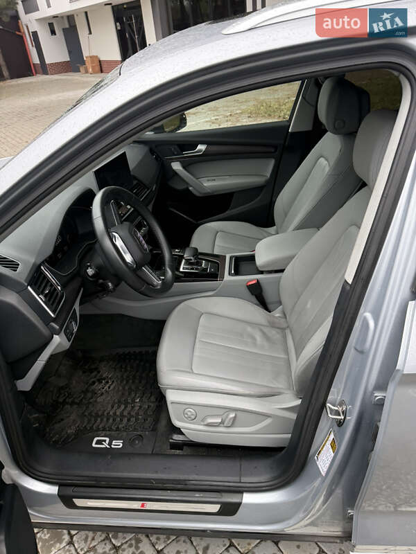 Внедорожник / Кроссовер Audi Q5 2020 в Львове