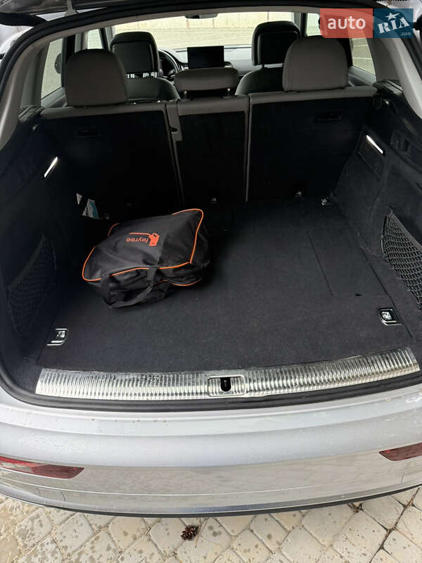 Внедорожник / Кроссовер Audi Q5 2020 в Львове