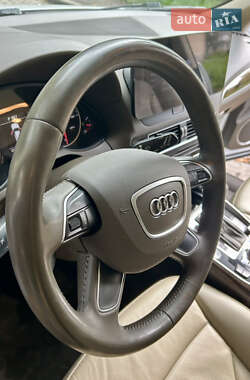 Внедорожник / Кроссовер Audi Q5 2015 в 