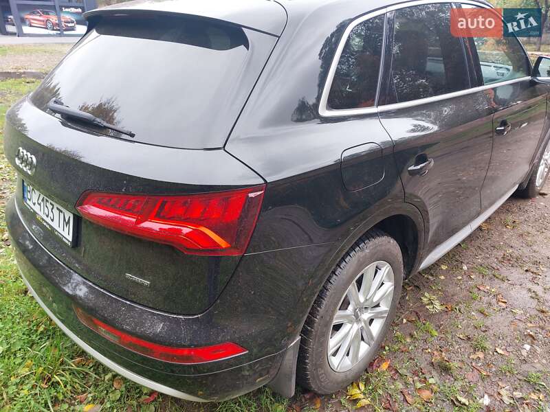 Внедорожник / Кроссовер Audi Q5 2019 в Дрогобыче