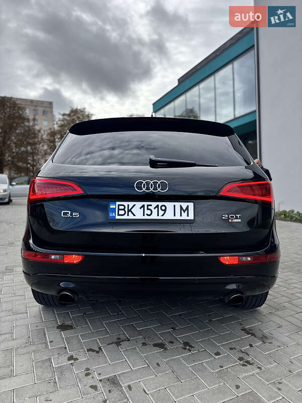 Внедорожник / Кроссовер Audi Q5 2013 в Ровно