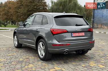 Внедорожник / Кроссовер Audi Q5 2016 в 