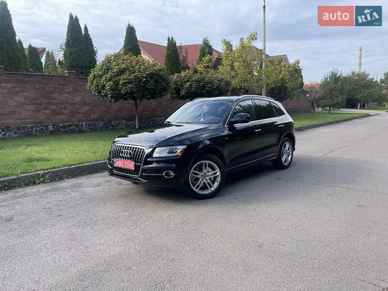 Внедорожник / Кроссовер Audi Q5 2015 в Ровно