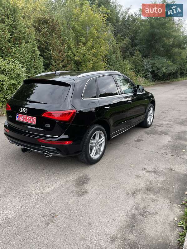 Внедорожник / Кроссовер Audi Q5 2015 в Ровно