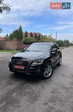 Внедорожник / Кроссовер Audi Q5 2015 в 