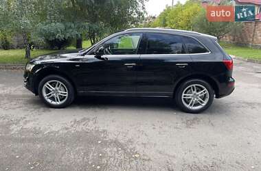 Внедорожник / Кроссовер Audi Q5 2015 в 