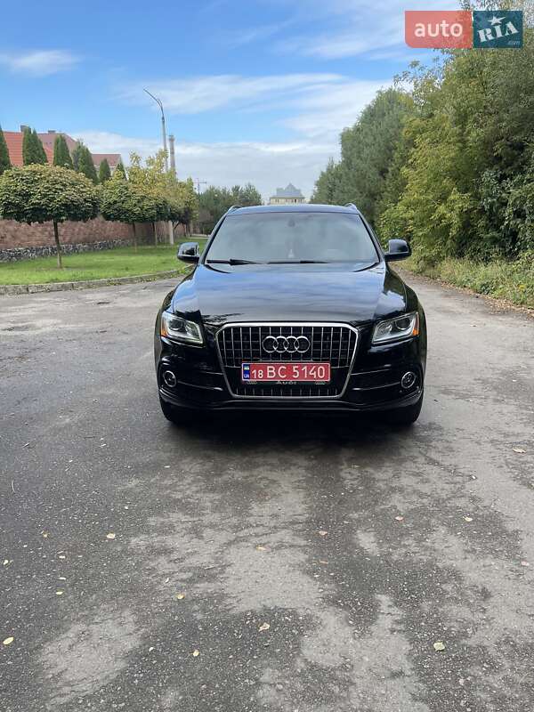 Внедорожник / Кроссовер Audi Q5 2015 в Ровно