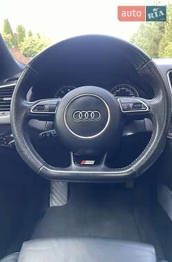 Внедорожник / Кроссовер Audi Q5 2015 в 