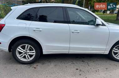 Внедорожник / Кроссовер Audi Q5 2013 в 