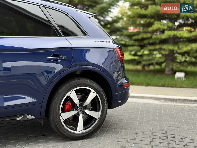 Позашляховик / Кросовер Audi Q5 2022 в Одесі