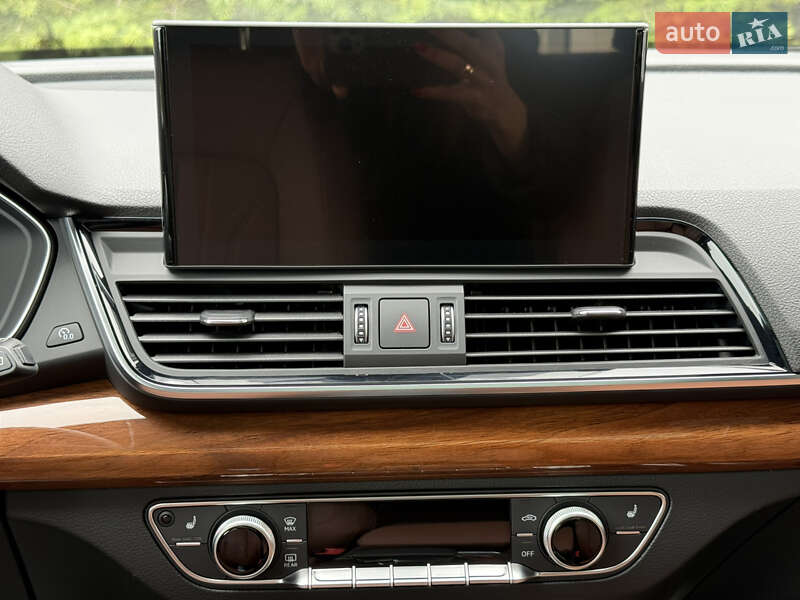 Позашляховик / Кросовер Audi Q5 2022 в Одесі