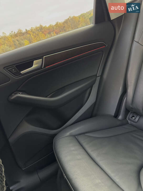 Позашляховик / Кросовер Audi Q5 2014 в Дніпрі