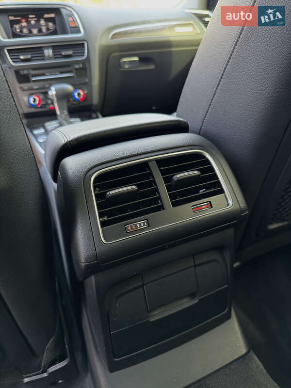 Позашляховик / Кросовер Audi Q5 2014 в Дніпрі