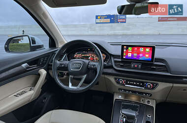 Внедорожник / Кроссовер Audi Q5 2019 в 