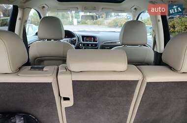 Внедорожник / Кроссовер Audi Q5 2015 в 