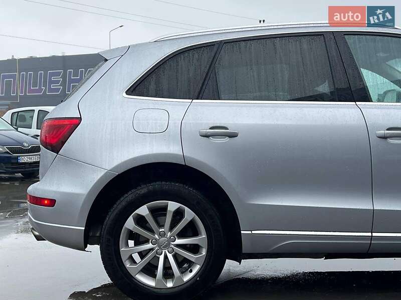Внедорожник / Кроссовер Audi Q5 2015 в Львове