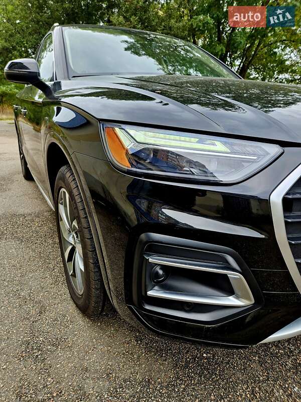 Позашляховик / Кросовер Audi Q5 2021 в Кривому Розі