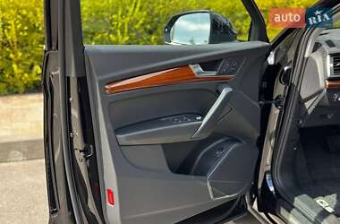 Внедорожник / Кроссовер Audi Q5 2023 в 