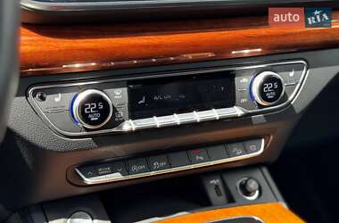 Внедорожник / Кроссовер Audi Q5 2023 в 