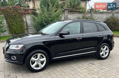 Внедорожник / Кроссовер Audi Q5 2015 в 