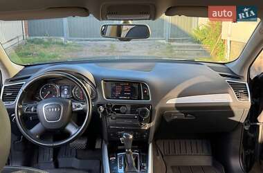 Внедорожник / Кроссовер Audi Q5 2010 в Тернополе