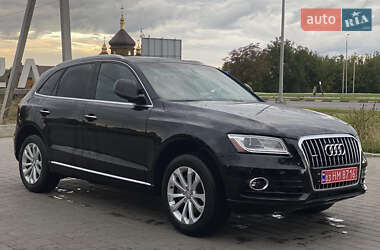 Внедорожник / Кроссовер Audi Q5 2015 в 