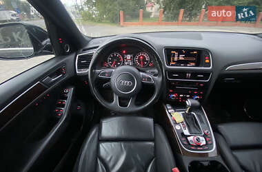 Внедорожник / Кроссовер Audi Q5 2015 в 