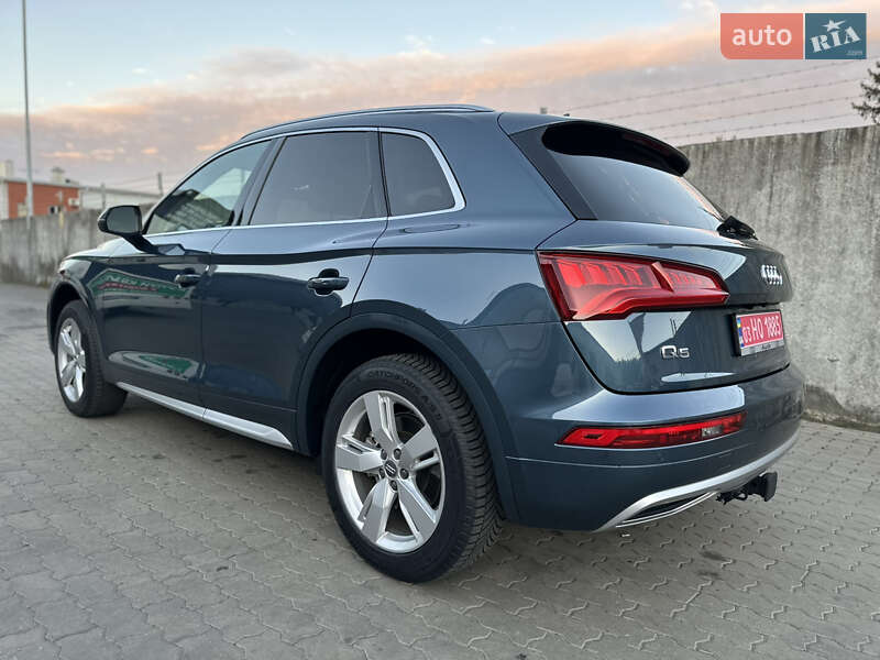 Внедорожник / Кроссовер Audi Q5 2018 в Луцке