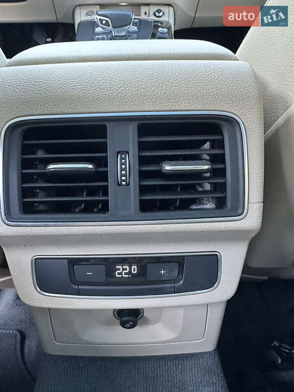 Внедорожник / Кроссовер Audi Q5 2018 в Луцке