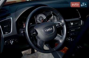 Внедорожник / Кроссовер Audi Q5 2016 в 