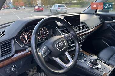 Позашляховик / Кросовер Audi Q5 2017 в 
