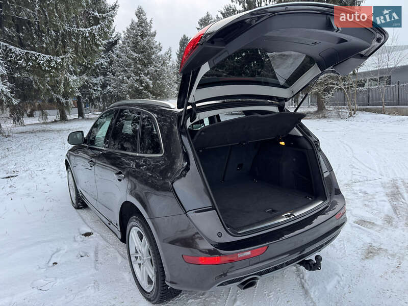 Позашляховик / Кросовер Audi Q5 2017 в Чернівцях