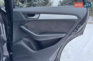 Позашляховик / Кросовер Audi Q5 2017 в 