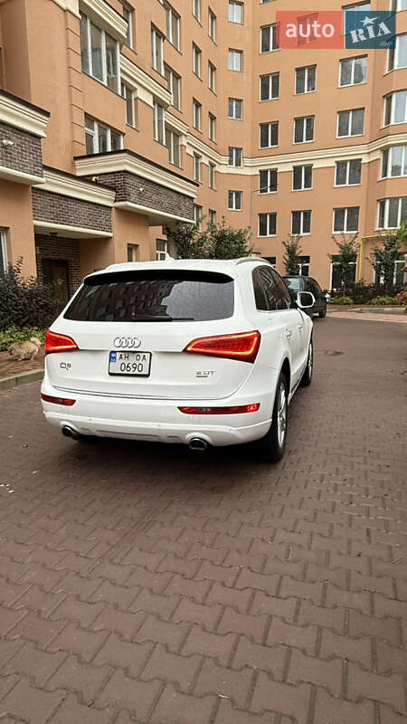 Позашляховик / Кросовер Audi Q5 2014 в Києві