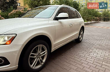 Внедорожник / Кроссовер Audi Q5 2014 в 