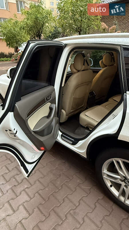 Позашляховик / Кросовер Audi Q5 2014 в Києві