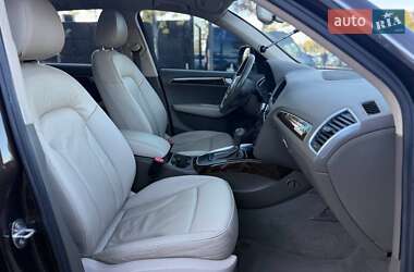 Позашляховик / Кросовер Audi Q5 2011 в 