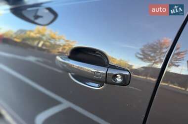 Позашляховик / Кросовер Audi Q5 2011 в 