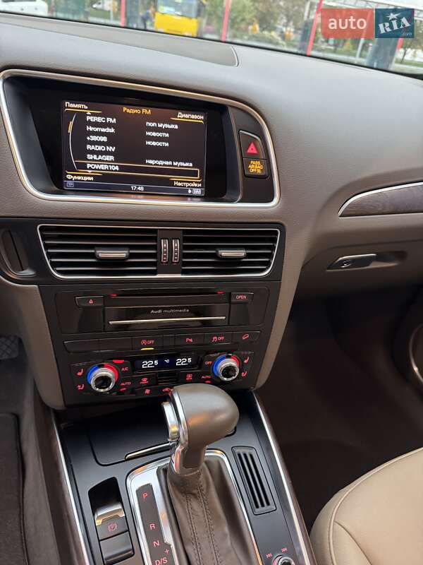 Позашляховик / Кросовер Audi Q5 2014 в Києві