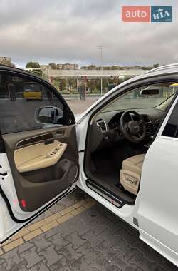 Внедорожник / Кроссовер Audi Q5 2014 в 