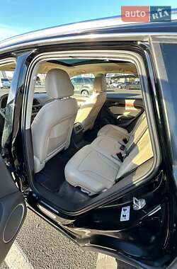 Внедорожник / Кроссовер Audi Q5 2016 в 