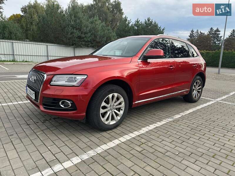 Позашляховик / Кросовер Audi Q5 2013 в Луцьку