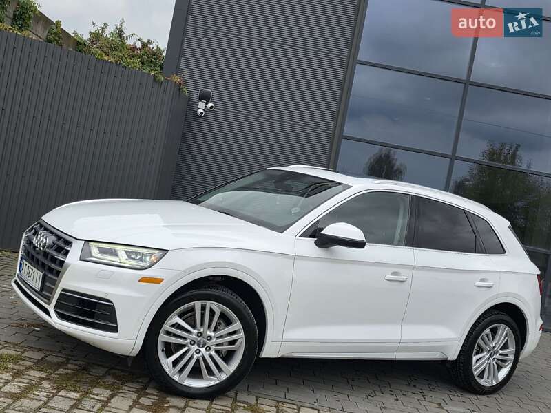 Внедорожник / Кроссовер Audi Q5 2017 в Ивано-Франковске